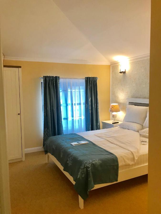 Vila 18 Hotel Boutique บูคาเรสต์ ภายนอก รูปภาพ
