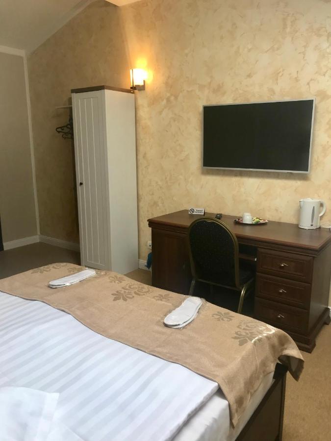 Vila 18 Hotel Boutique บูคาเรสต์ ภายนอก รูปภาพ