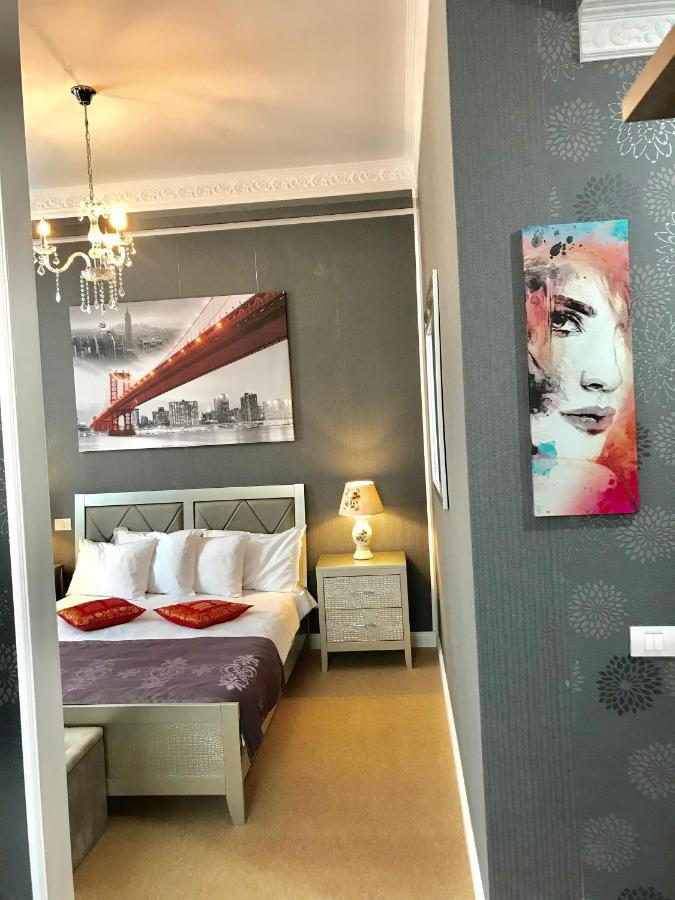 Vila 18 Hotel Boutique บูคาเรสต์ ภายนอก รูปภาพ