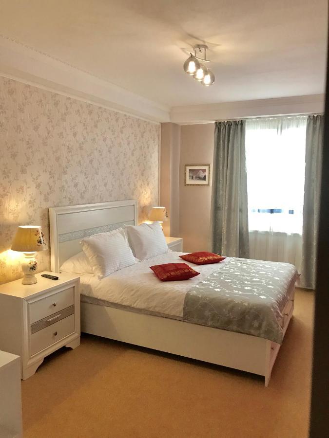 Vila 18 Hotel Boutique บูคาเรสต์ ภายนอก รูปภาพ